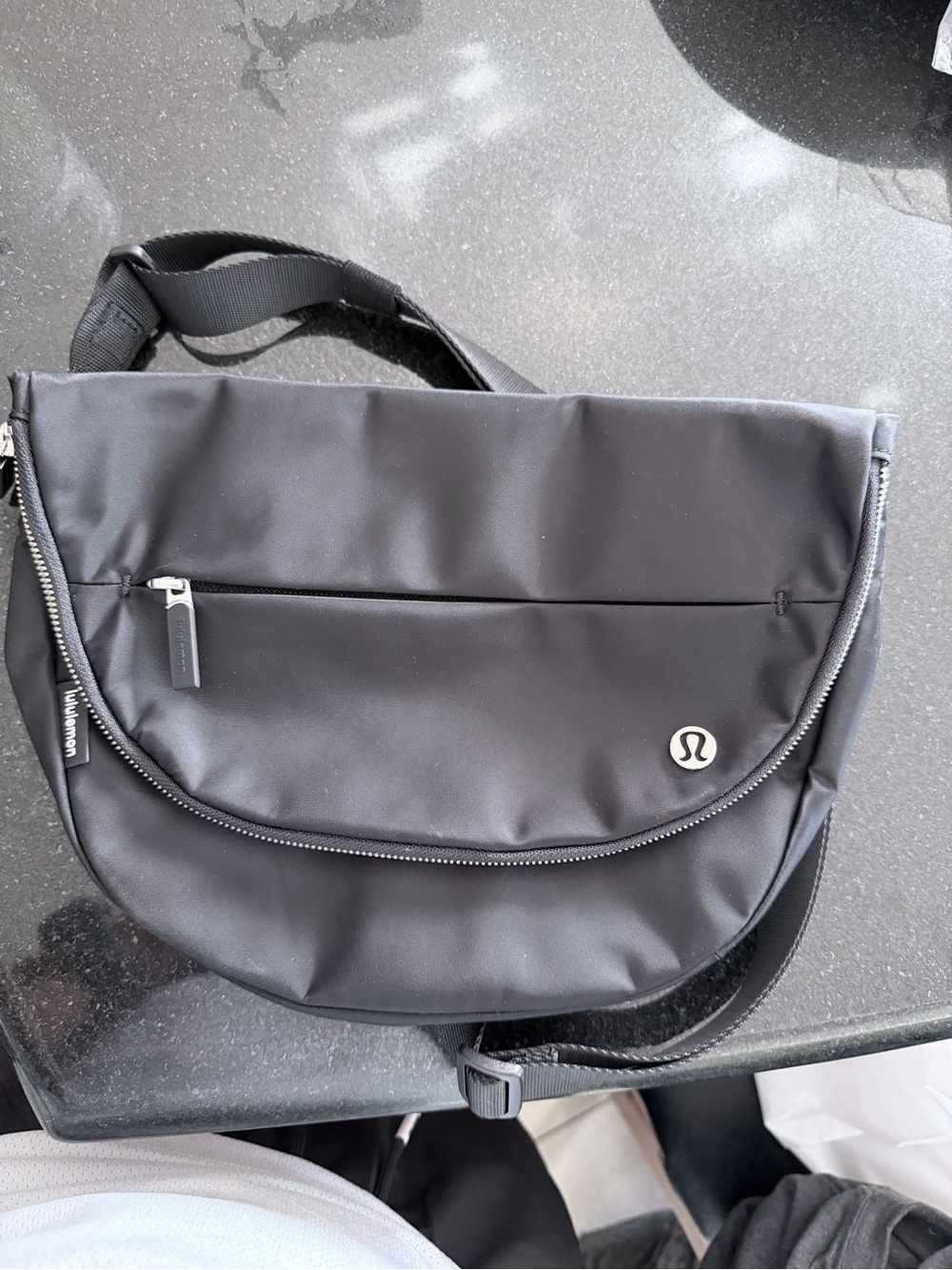 lululemon athletica Black Men's Messenger Crossbody Bag